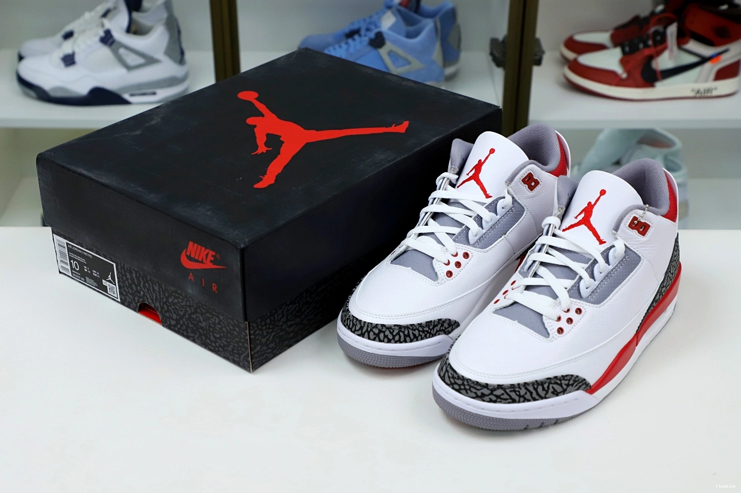 AIR 3RETRO